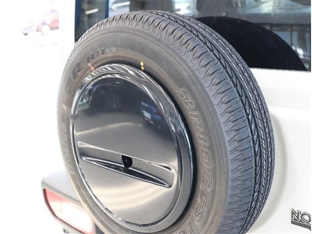 SUZUKI JIMNY NOMADE 2025 Image 31