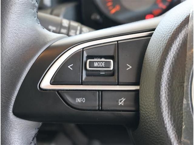 SUZUKI JIMNY NOMADE 2025 Image 31