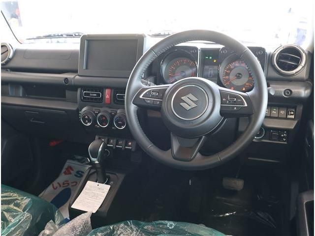 SUZUKI JIMNY NOMADE 2025 Image 31