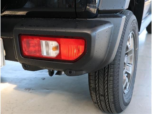 SUZUKI JIMNY NOMADE 2025 Image 31