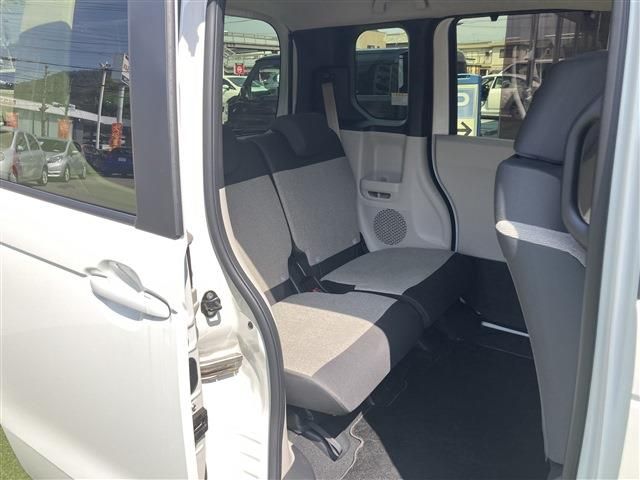 HONDA N BOX 2025 Image 31