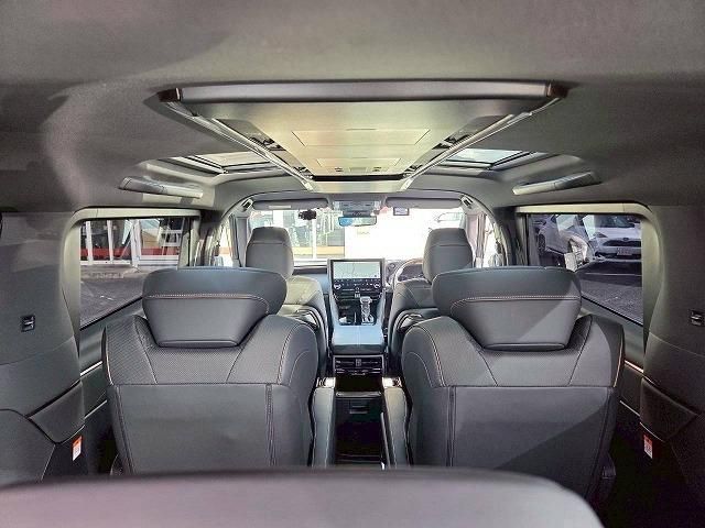 TOYOTA ALPHARD HYBRID 2024 Image 31