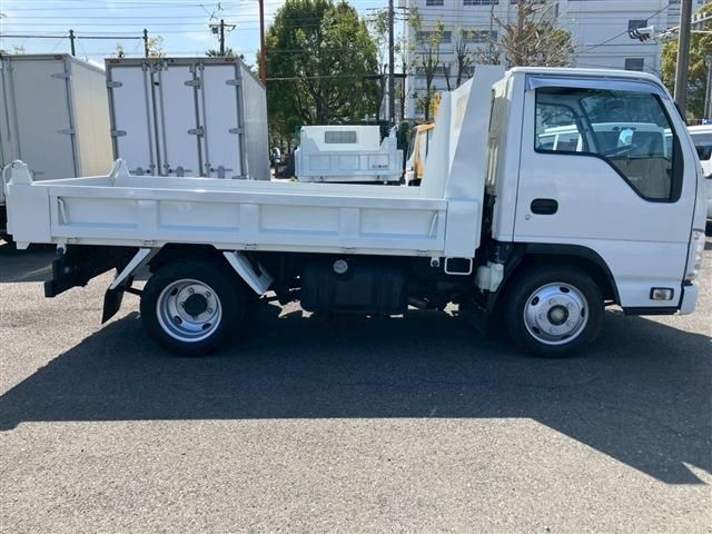 ISUZU  2016 Image 31