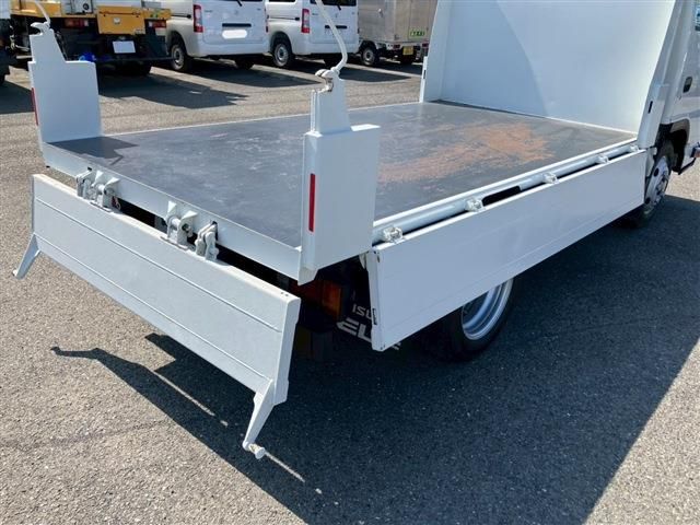 ISUZU  2016 Image 31