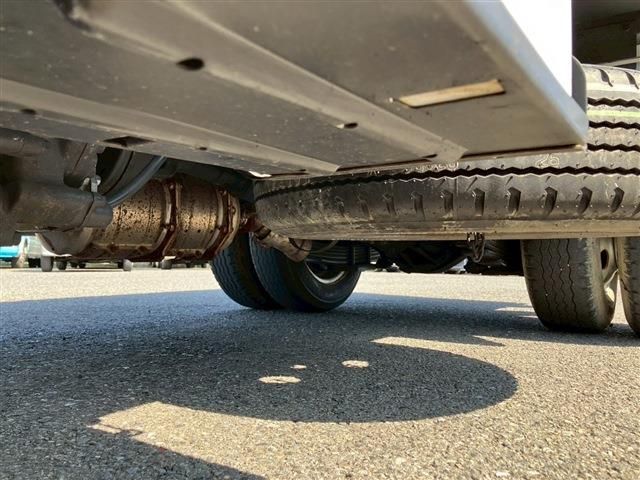 ISUZU  2016 Image 31