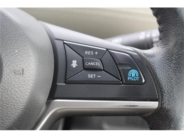 NISSAN SERENA  S-HYBRID 2016 Image 31