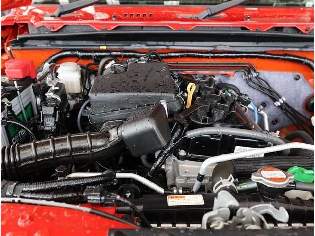 SUZUKI JIMNY NOMADE 2025 Image 31