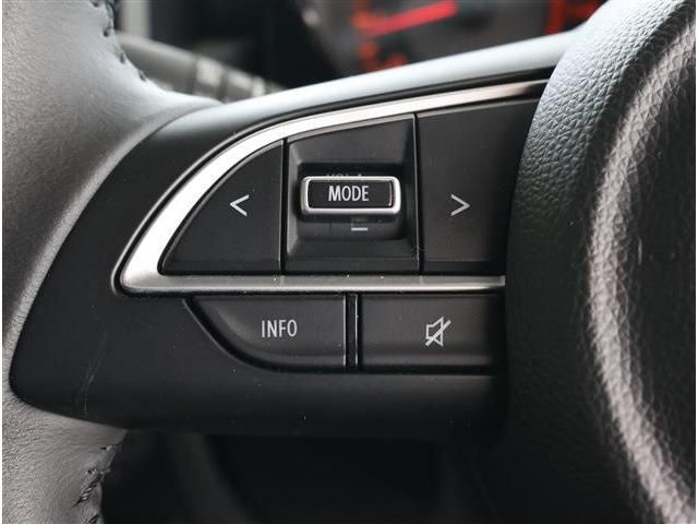 SUZUKI JIMNY NOMADE 2025 Image 31