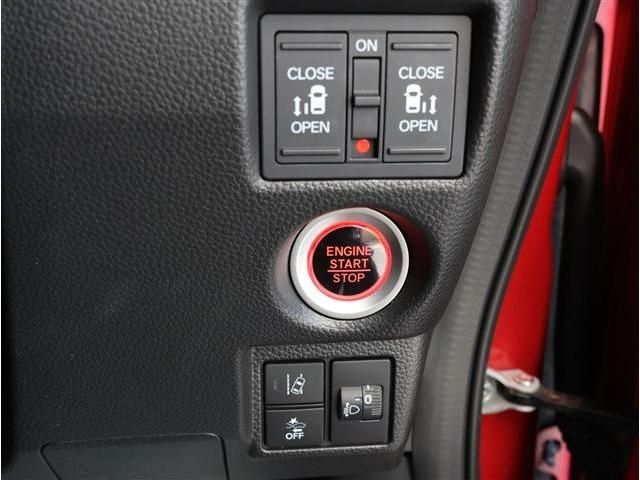 HONDA N BOX 2021 Image 31