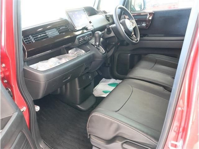 HONDA N BOX 2021 Image 31