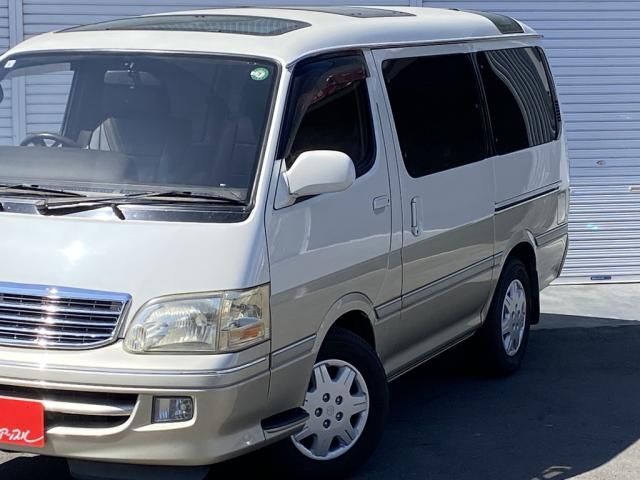 TOYOTA HIACE WAGON 2001 Image 31