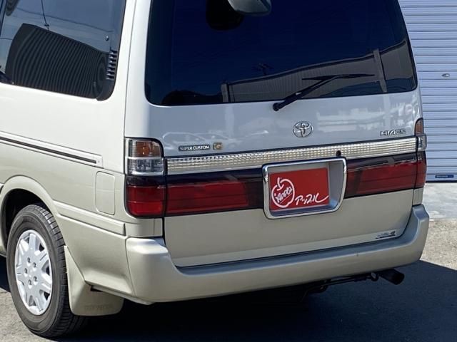 TOYOTA HIACE WAGON 2001 Image 31