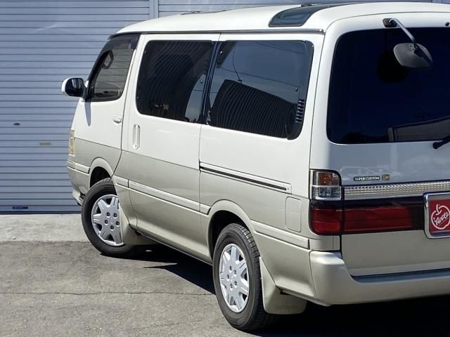 TOYOTA HIACE WAGON 2001 Image 31