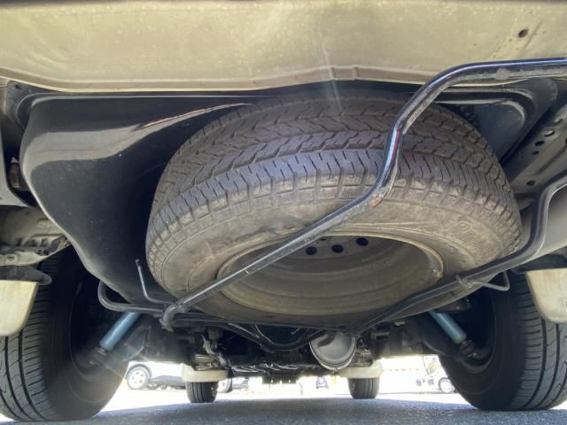 TOYOTA HIACE WAGON 2001 Image 31