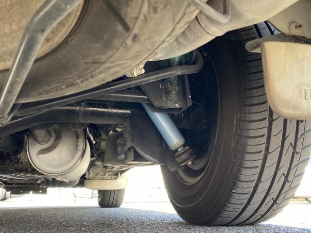 TOYOTA HIACE WAGON 2001 Image 31