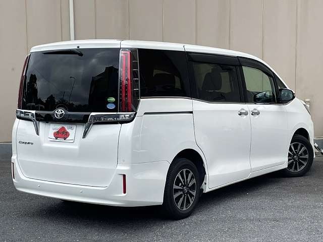 TOYOTA ESQUIRE 2019 Image 31