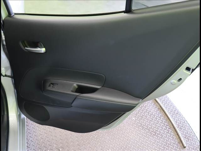 TOYOTA AQUA 2022 Image 31