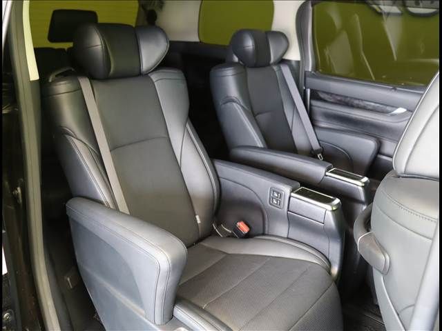 TOYOTA VELLFIRE 2019 Image 31