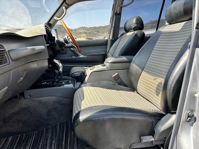 TOYOTA LANDCRUISER VAN 1992 Image 31