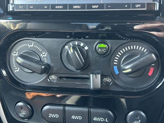 SUZUKI JIMNY 4WD 2015 Image 31