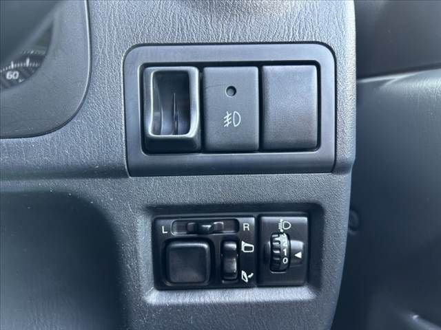 SUZUKI JIMNY 4WD 2015 Image 31