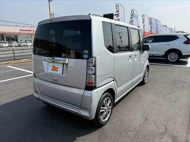 HONDA N BOX 2015 Image 31