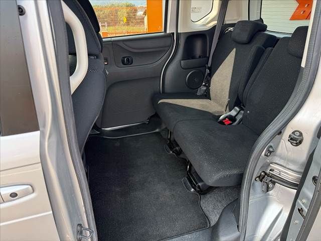 HONDA N BOX 2015 Image 31