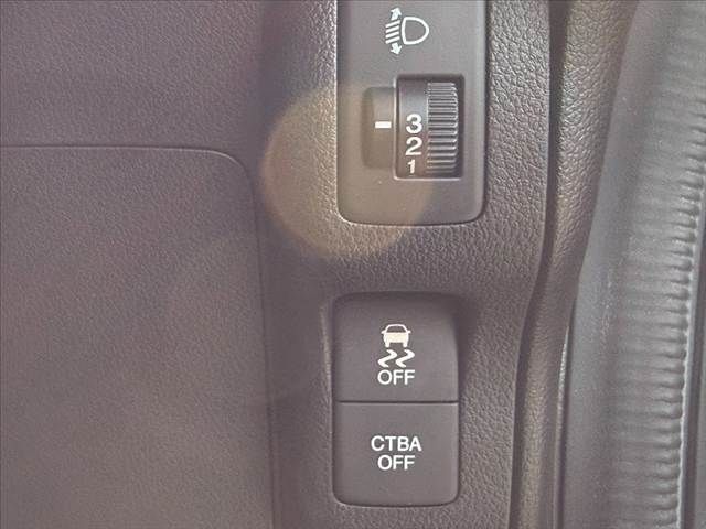 HONDA N BOX 2015 Image 31