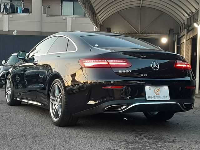 MERCEDES BENZ E CLAS 2017 Image 31