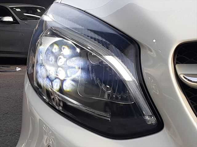 MERCEDES BENZ B CLAS 2015 Image 31