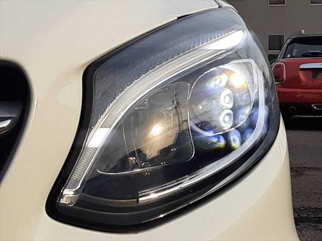 MERCEDES BENZ B CLAS 2015 Image 31