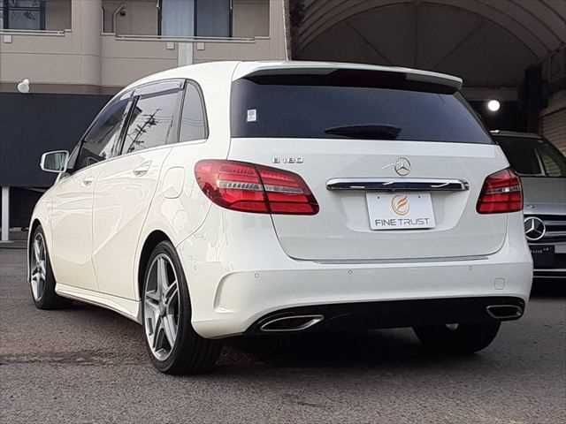 MERCEDES BENZ B CLAS 2015 Image 31