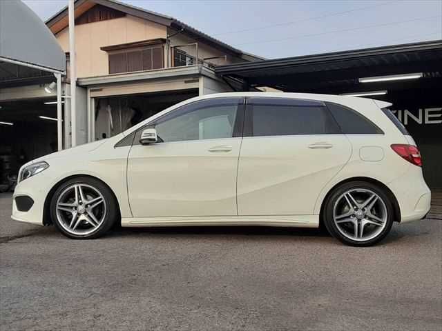 MERCEDES BENZ B CLAS 2015 Image 31