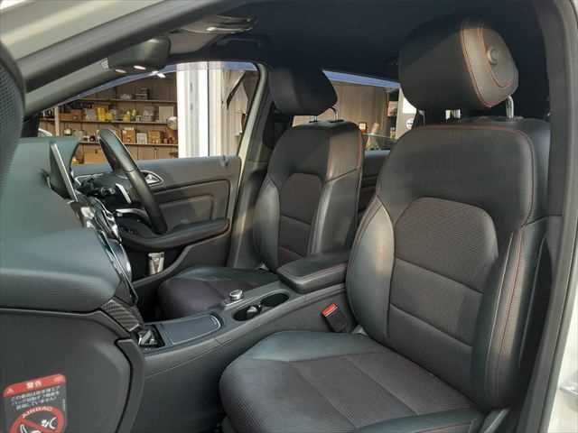 MERCEDES BENZ B CLAS 2015 Image 31