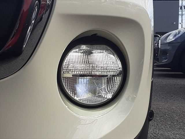 BMW MINI COOPER D 5DOOR 2019 Image 31