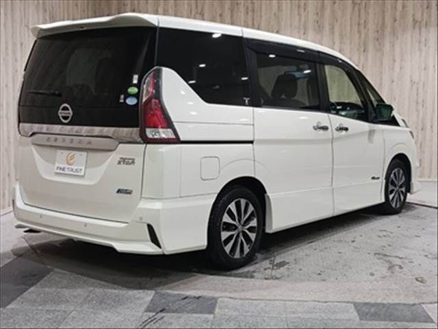 NISSAN SERENA  S-HYBRID 2017 Image 31