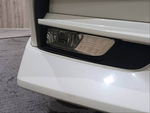 NISSAN SERENA  S-HYBRID 2017 Image 31