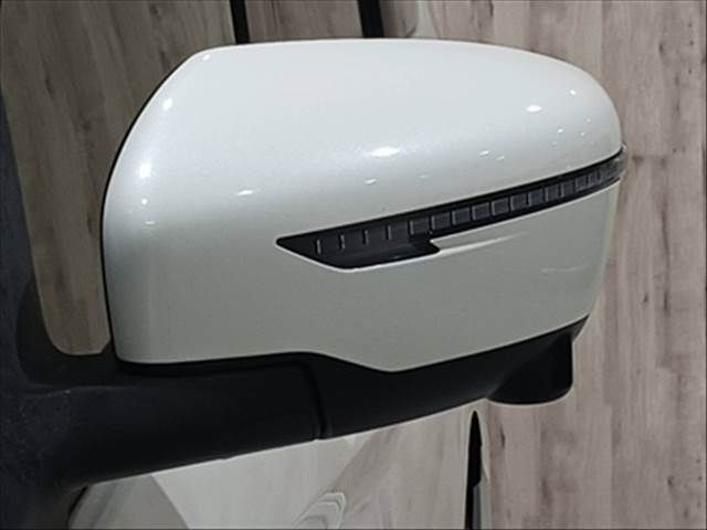 NISSAN SERENA  S-HYBRID 2017 Image 31