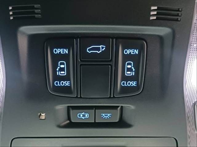 TOYOTA VELLFIRE 2015 Image 31