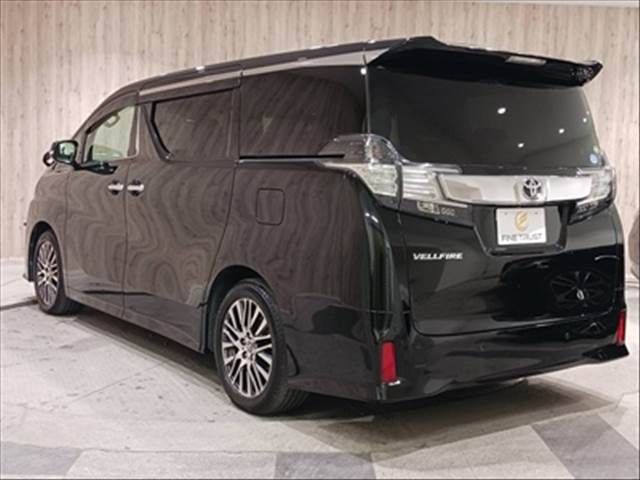 TOYOTA VELLFIRE 2015 Image 31
