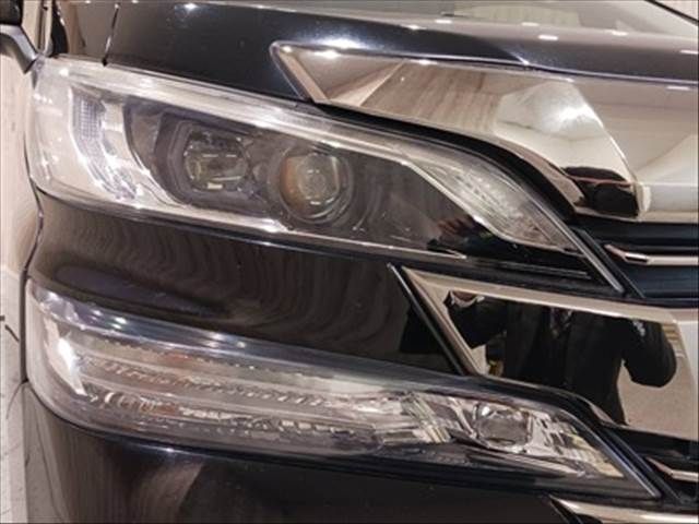 TOYOTA VELLFIRE 2015 Image 31