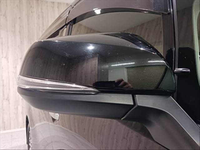 TOYOTA VELLFIRE 2015 Image 31