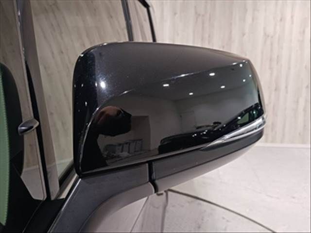 TOYOTA VELLFIRE 2015 Image 31