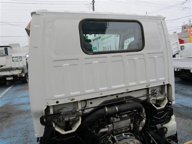 ISUZU  2016 Image 31