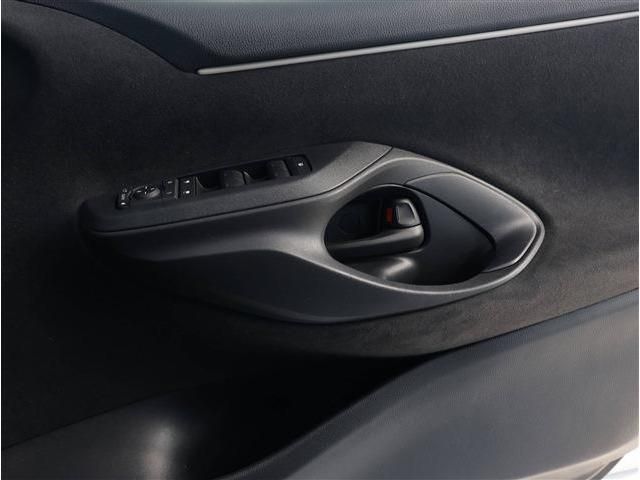 TOYOTA YARIS 2024 Image 31