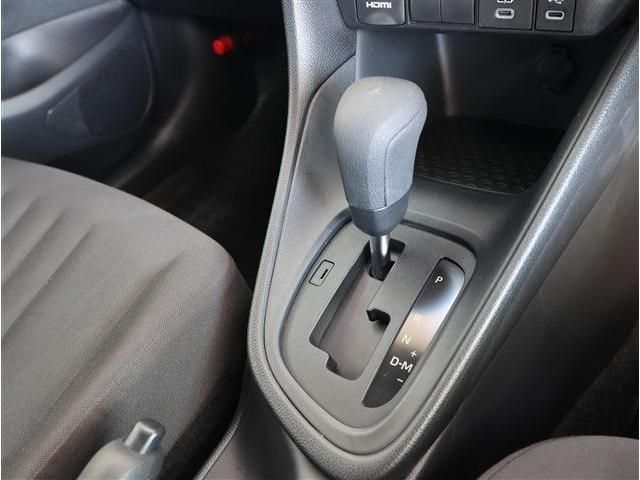 TOYOTA YARIS 2024 Image 31