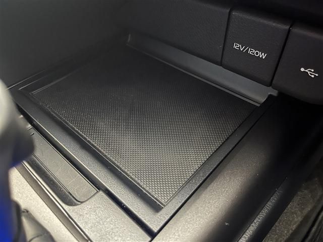 TOYOTA CAMRY HYBRID 2023 Image 31