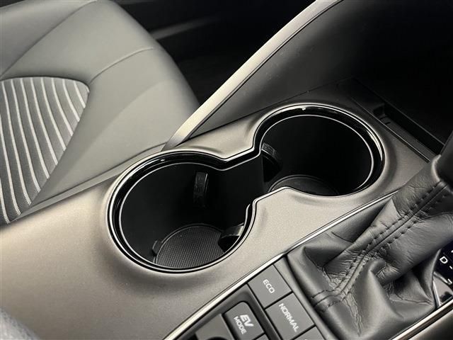 TOYOTA CAMRY HYBRID 2023 Image 31