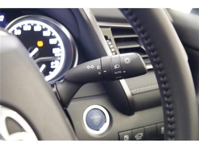 TOYOTA CAMRY HYBRID 2023 Image 31