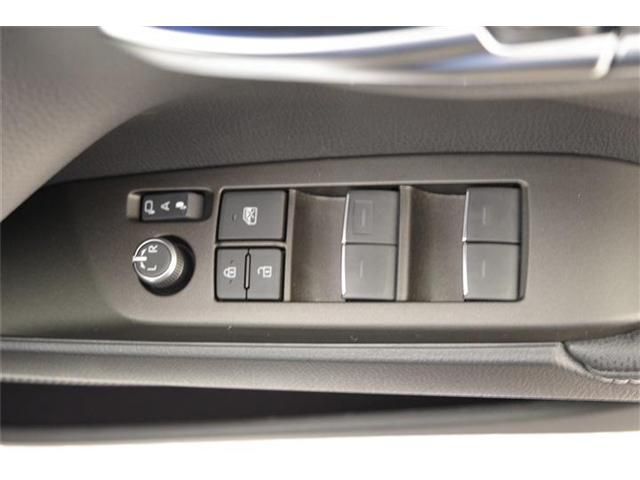 TOYOTA CAMRY HYBRID 2023 Image 31